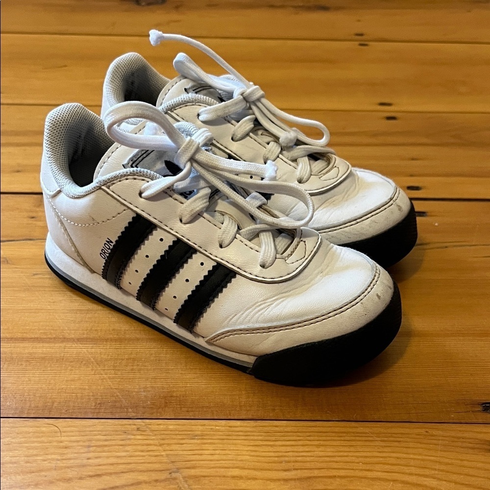 ADIDAS ORION Leather Sneakers Toddler 8 Classic White Black Lace Shoes Unisex